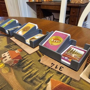 Onofficiële wijnbouwkaarthouder - Draw & Disard - Essentials Edition and the Tuscany Expansion