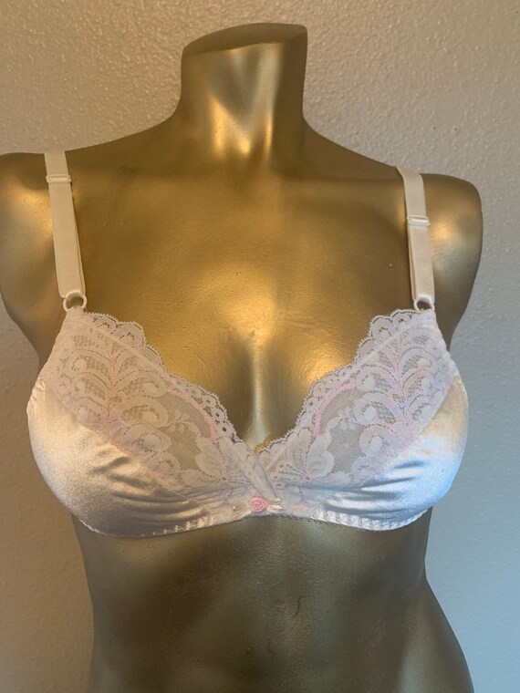 1960’s Olga Lingerie Brassiere