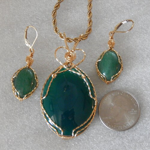 Beautiful Green Aventurine Pendant and Earrings Set wire wrapped in gold filled wire, outlets Green Aventurine healing, Natural Aventurine Quartz