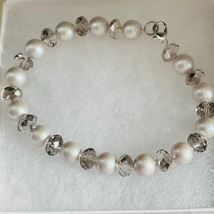 Swarovski Lite grey Pearl and crystal Bracelet