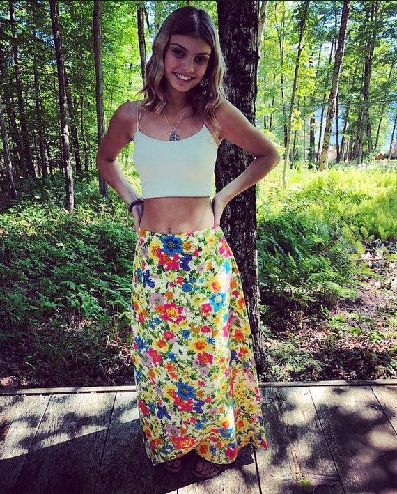 Butterfly maxi skirt - image 1