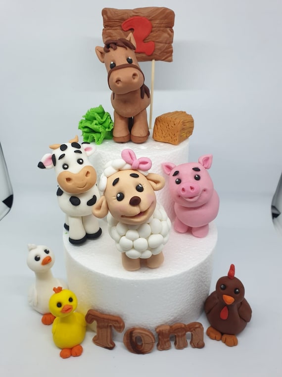 Amazon.com: Farm Animal Cake Topper with Cow Horse Sheep Pig Duck Hen for  Farm Animal Theme Birthday Baby Shower Party : Toys & Games