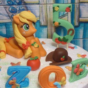 My Little Pony Applejack Topper Gateau Fait Main Etsy My Little Pony Applejack Topper Gateau Fait Main Etsy