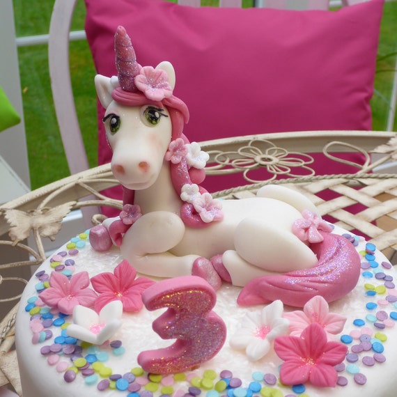Cake Design Patisserie Shaun Le Mouton Inspire Comestibles Handmade Anniversaire Age Nom Cake Topper Maison Bomech Fr