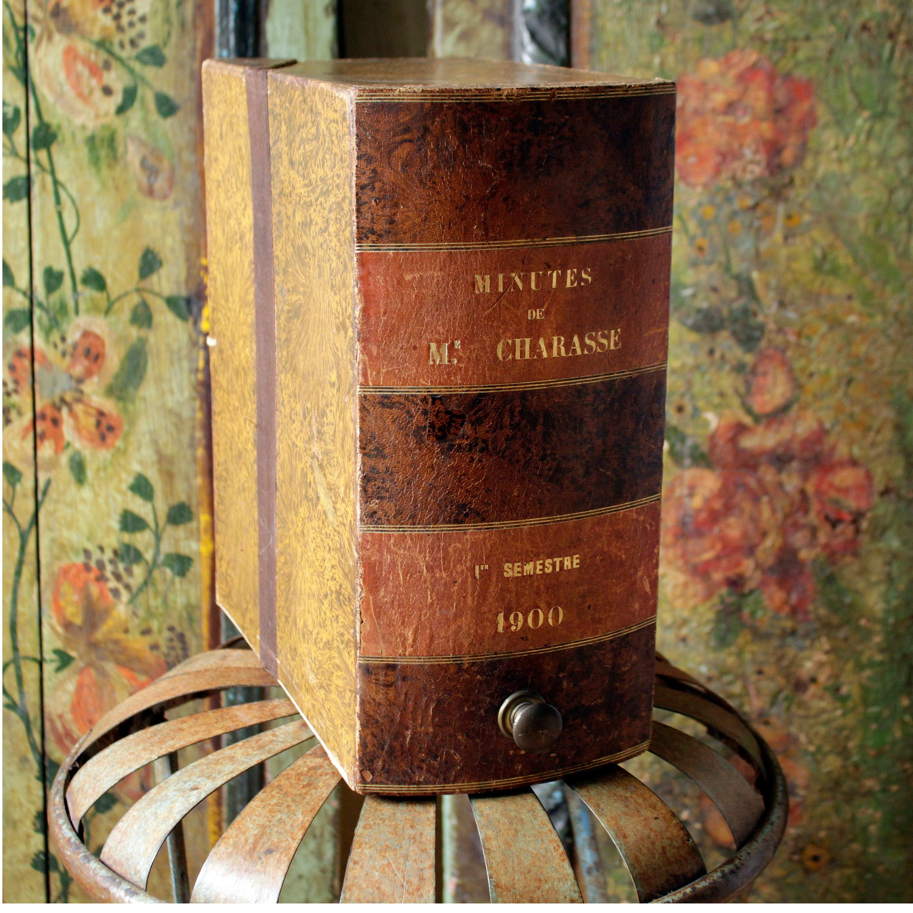 Faux Fichier de Boîte à Livres. 1900 Minutes M Charasse