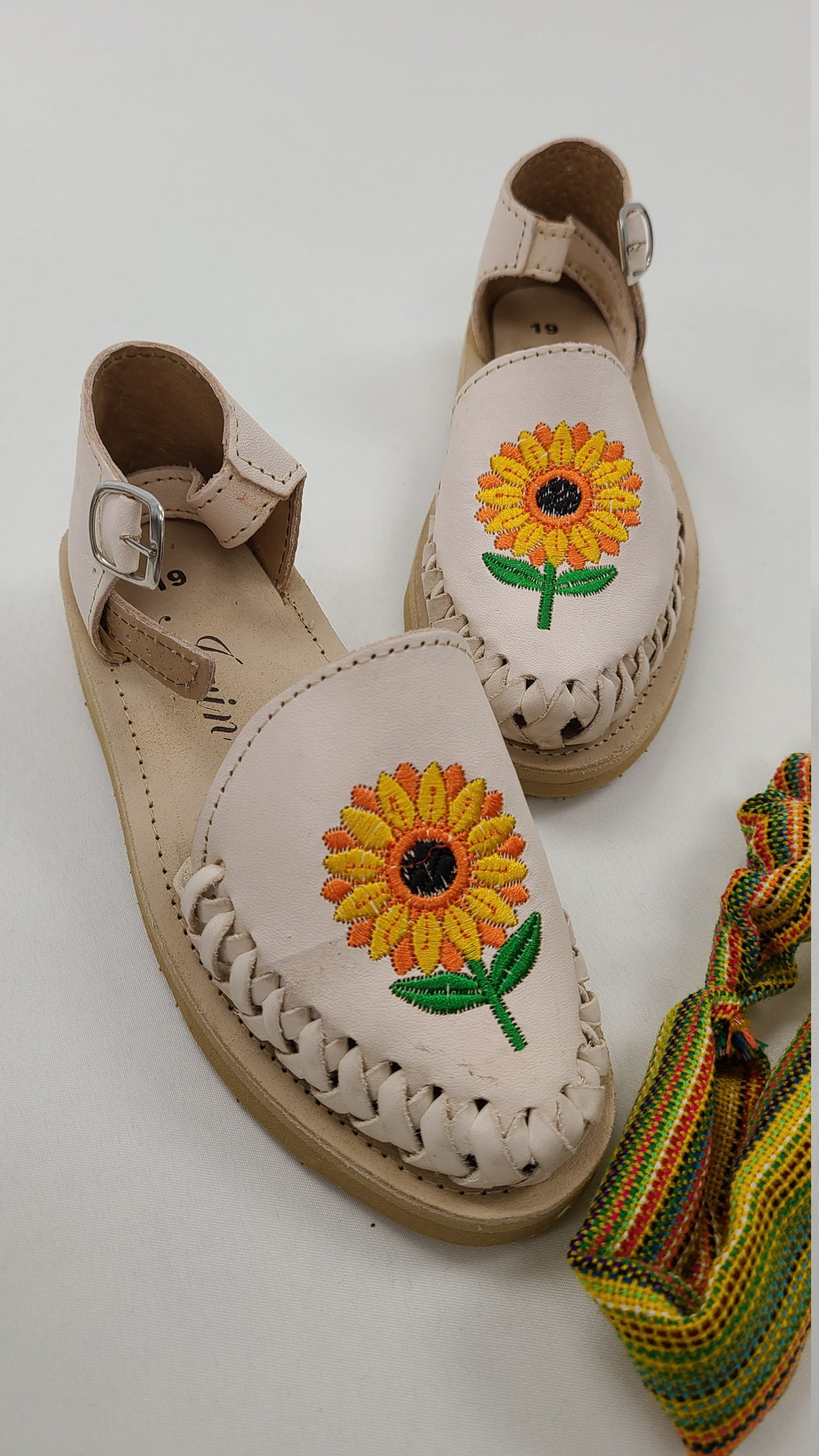 Little girl Mexican sandals Sandalias Artesanales Girls Etsy