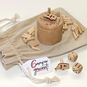 Holz-Würfelspiel "Camper 6 Gewinnt" - besondere Camping-Edition mit Zusatz-Spielfigur - als Reisespiel im Leinenbeutel
