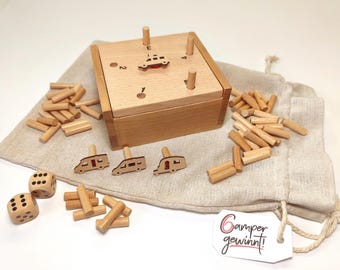 Wooden dice game "Camper 6 in a Row" - Camping Edition with additional playing piece - wooden box in a linen bag (larger version)