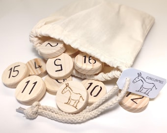 Das Eselspiel in der kleinen 61-teiligen Version - aus Massivholz - Lege-/Stapelspiel für 2-4 Spieler - schwarze Beschriftung