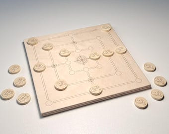 Wooden camper's mill game - travel game board, game pieces with camping vehicles (caravan, motorhome or campervan)