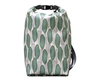 IKURI Drybag Backpack Waterproof Rolltop for SUP, Surf, Kayak, Hiking - Design Banana Leafs