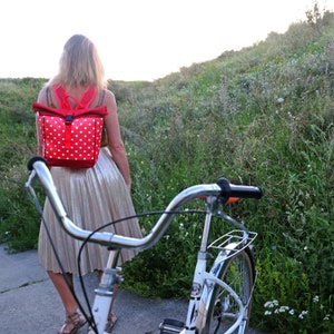 Bolsa / mochila pequena para bicicleta KOMBI 20 - 26'' para bicicletas infantis dobráveis em lona - modelo Lunares vermelho