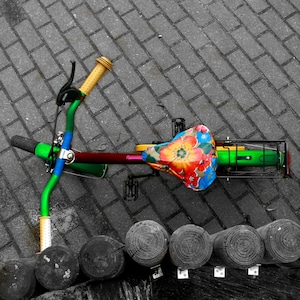 kids bike saddle cover - bicycle seat cushion cover - rain cover, oilcloth, waterproof, standard size