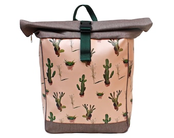 Torba/plecak rowerowy 2 w 1 COMBI na bagażnik wykonany z ceraty - torba bagażowa dla kobiet, wodoodporne sakwy rowerowe - design Cactus
