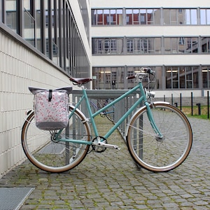 IKURI Waterproof Bicycle Bag Bike Panniers from Oilcloth with Cherry Blossom Pattern Retro Look with Shoulder Strap - Hanami silver