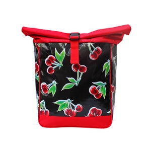 2in1 Fahrradtasche / Rucksack KOMBI Wasserdicht aus Plane Gepäckträger - Gepäcktasche Velotasche für Frauen Bike Panniers - Cerezas schwarz