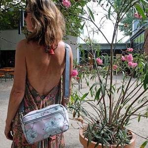 Lenkertasche Fahrradtasche aus bedruckter Plane, mit abnehmbarem Schultergurt, für Frauen Wasserdicht Bike Bag - Design Magnolia