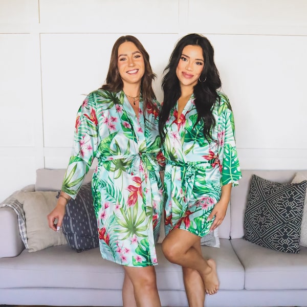 custom beach wedding robes, tropical print robe, bridesmaid, Hawaiian robes, bridal party, banana leaf robe, destination wedding robes, palm