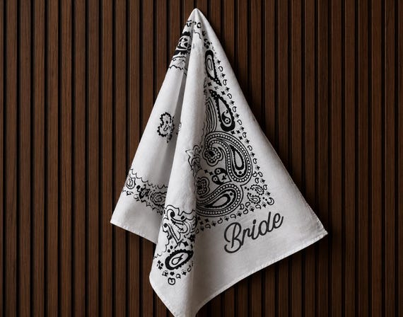 Personalized White Paisley Bandana, Custom Wedding Party Favor, Western Bridesmaid Gift, Rustic Cowboy Accessory