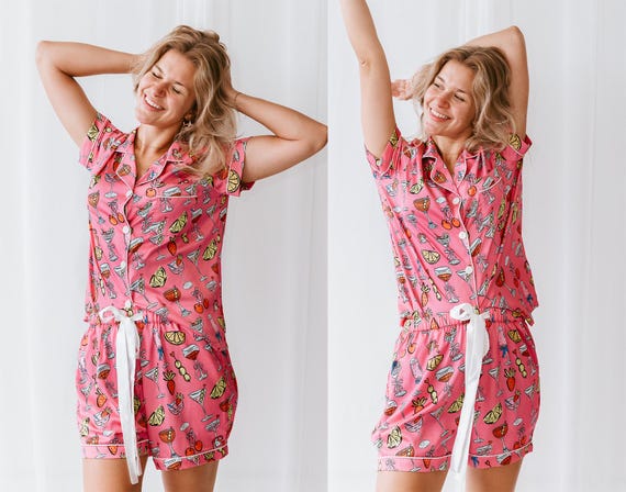 Cocktail Print Satin Pajamas, Printed Silk Sleepwear, Bachelorette Party Pajamas, Girls Night, trendy pink pajamas, printed pattern pajamas