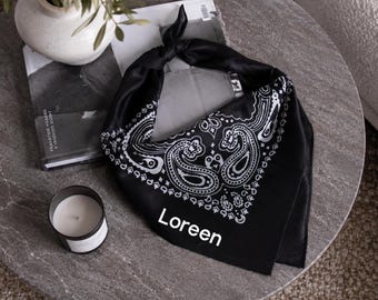 Pañuelo negro con estampado paisley, pañuelo con nombre personalizado, bufanda de algodón personalizada, pañuelo para mascotas, personalizable, accesorio