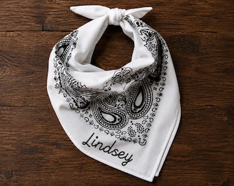 Pañuelo de algodón blanco con estampado paisley, accesorio con nombre personalizado, bufanda personalizada