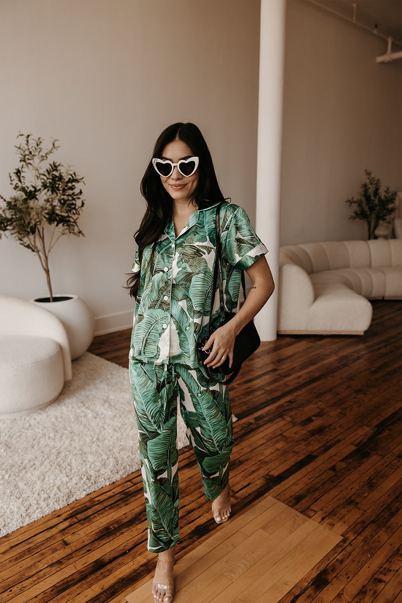 green palm leaves pajama set, banana leaf pajamas, monogram pajamas, bridal party pajamas, bridesmaid pajamas, bride pj's, custom pajamas image 5