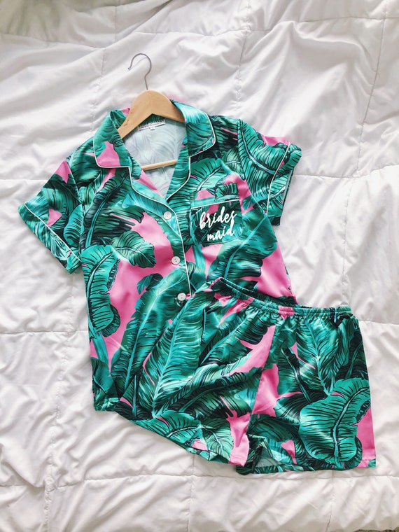 pink palm leaf pajama set, banana leaf pajamas, monogram pajamas, bridal party pajamas, bridesmaid pajamas, bride pj's, pink pajamas, pj set