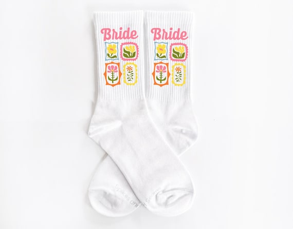 Retro Floral Bride Socks, Groovy Wedding Party Socks, Bachelorette Gift for Bridesmaids, Groovy Floral Bride Socks, Bachelorette Party Favor