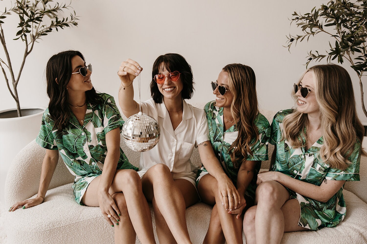 Custom Satin Pajamas Banana Leaf Pajamas Tropical Pajamas Tropical Pajama Set Wedding Pajamas Bridal Party Custom Pajamas Pajama Set Etsy Canada