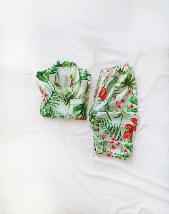 luxe loungewear, silky pajama set, palm leaf pajamas, banana leaf, resort pajamas, tropical print, beach loungewear, custom, banana leaf pjs