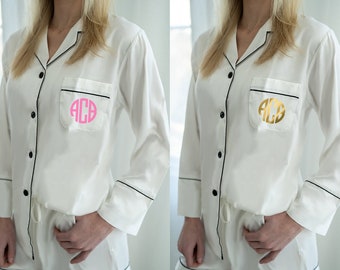 long sleeve pajamas, white satin pajamas, silk pajamas, wedding pajamas, white bride pajamas, getting ready pajamas, monogram pajamas, pjs