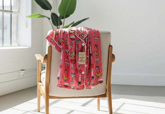 Silky Satin Slumber Party Set, Cute Girls Night Sleep Set, Fun Bachelorette Sleepwear, Cocktail Print Pink Pajamas, Martini Print Pajamas