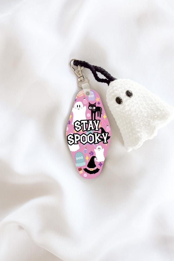 Spooky Cute Ghost Keychain, Pastel Halloween Keychain, Trendy Ghost Tassel Aesthetic Gift, Trendy Haunted Babe Ghost Keychain, Spooky Gift