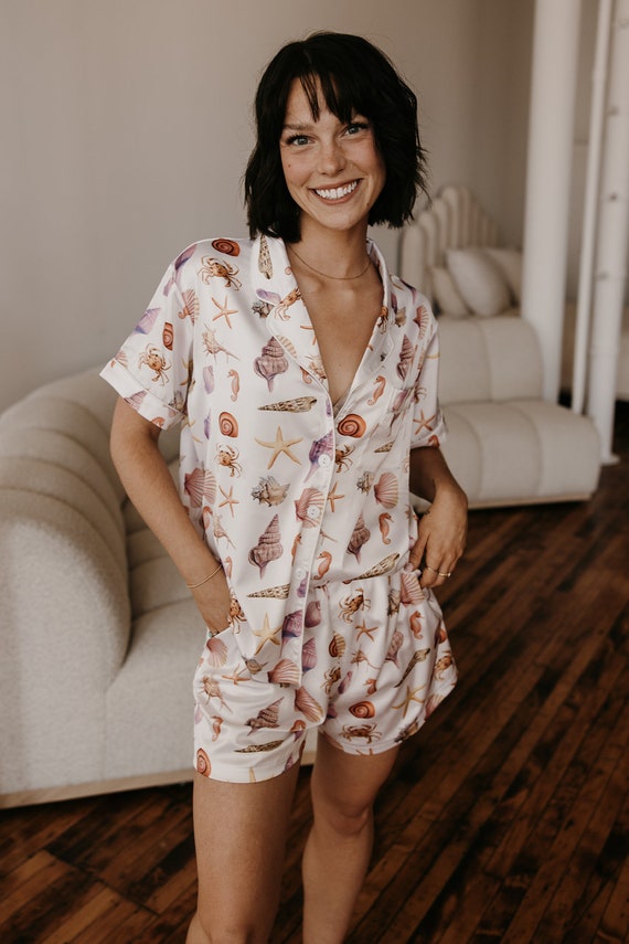 seashell pajamas, beach pattern pajamas, custom wedding pajamas, bridesmaid, bride, seashell print pajamas, beach pajamas, tropical pajamas