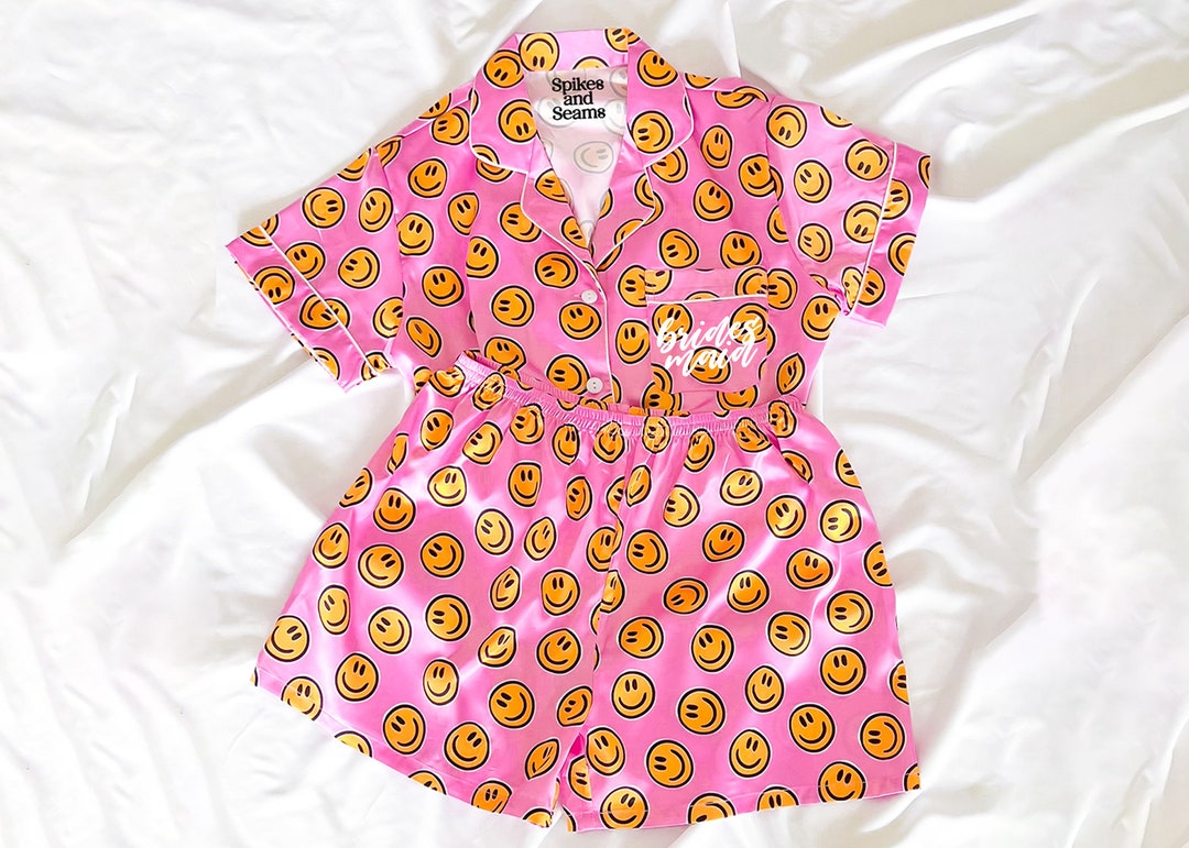 Smiley Face Pajamas, Smiley Print Pajamas, Pink Wedding Pajamas, Bridesmaid, Bride, Birthday