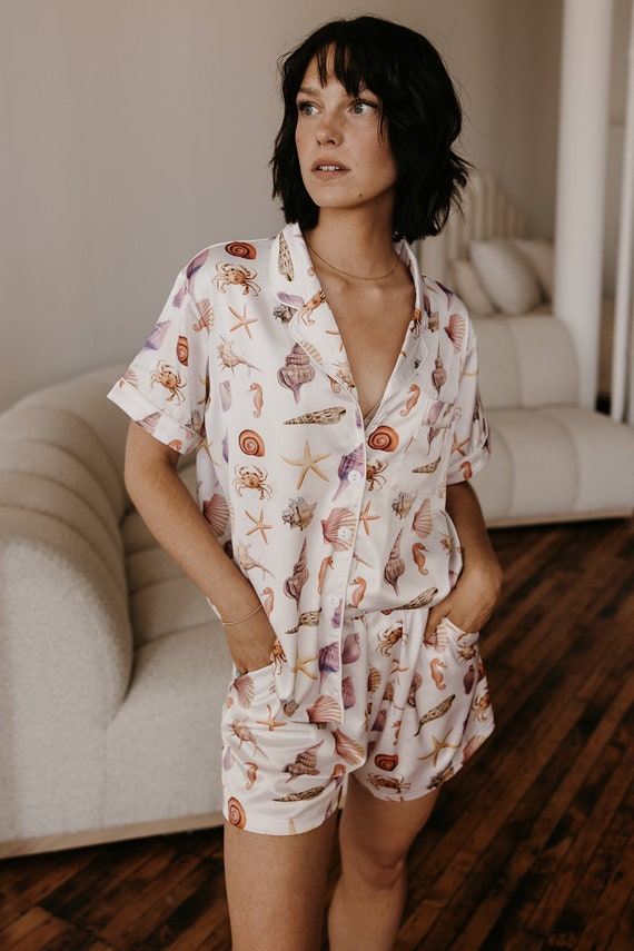 seashell pajamas, beach pattern pajamas, custom wedding pajamas, bridesmaid, bride, seashell print pajamas, beach pajamas, tropical pajamas