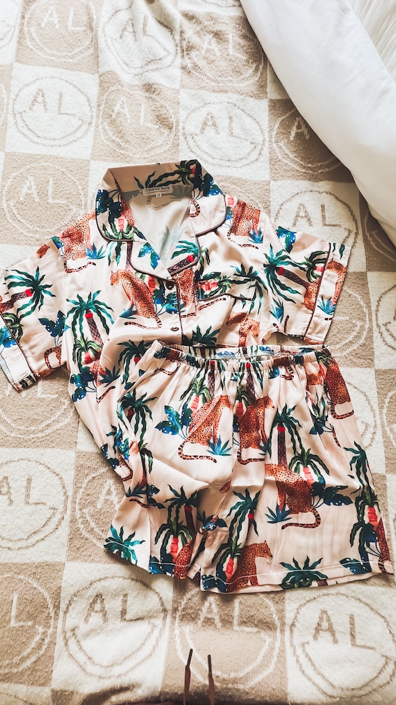 jungle print pajamas, safari pajamas, cheetah print pajamas, pattern pajamas, bride, slumber party, monogram pajamas, animal print pajamas