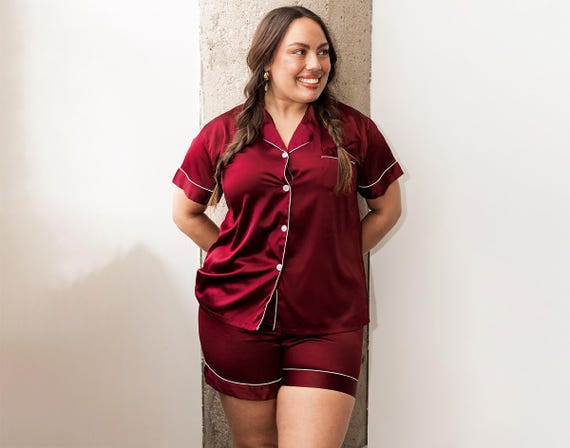 Dark Red Satin Matching Pajamas, Ruby Pajamas Women, Burgundy Personalized Sleepwear, Custom Stretchy PJs