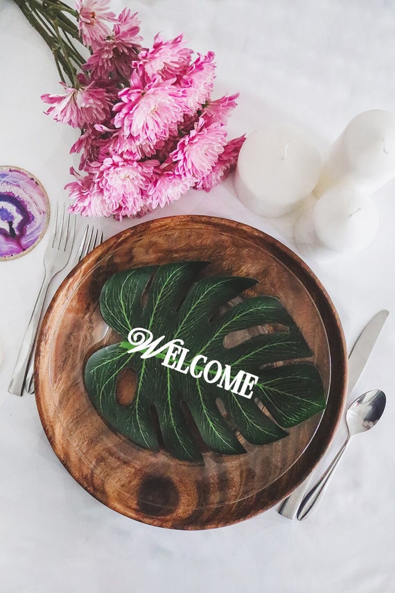 Tropical Leaf Name Cards, Custom Place Cards for Beach Picnics, Instagram-Worthy Events, Monstera Palm Place Cards, Party Name Tags, Boho