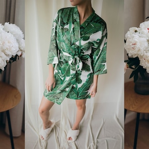 green palm leaf robe, bridesmaid robe, hawaiian robe, bridal party robes, banana leaf robe, tropical robe, destination wedding robes, satin image 5