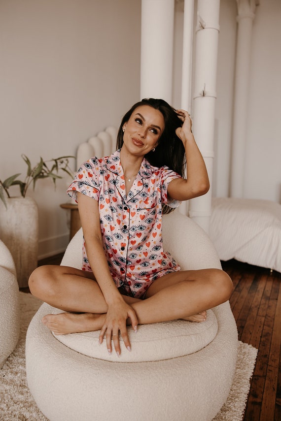 pink pattern pajamas, custom pattern pajamas, pattern pink pajamas, bridesmaid, bride, birthday girl, eye print pajamas, heart pajamas