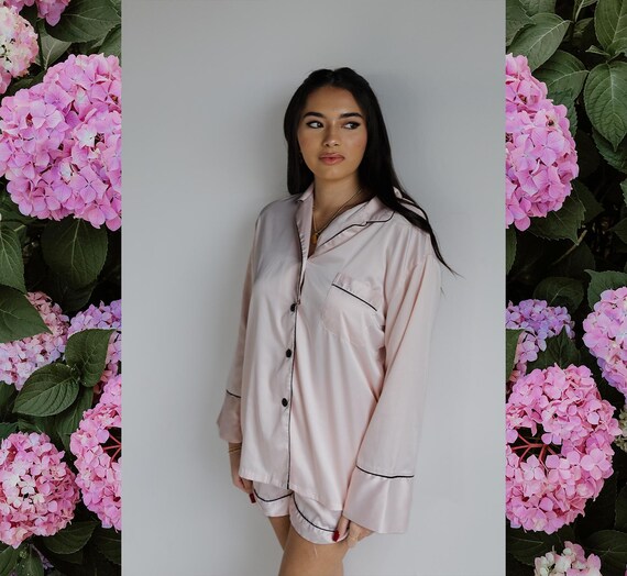 rose color pajamas, luxe nightwear, chic pajamas, fashion sleepwear, pajama goals, trendy pajamas, cozy pjs, homewares, blush satin pajamas
