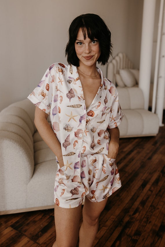 seashell pajamas, beach pattern pajamas, custom wedding pajamas, bridesmaid, bride, seashell print pajamas, beach pajamas, tropical pajamas
