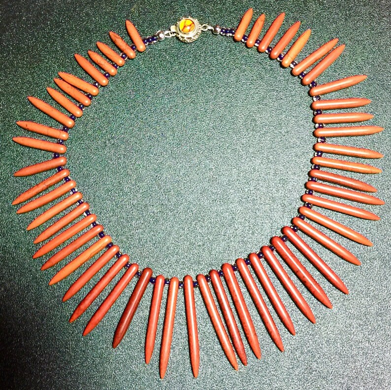 16 Paprika Turquoise POCHAHANTAS Blades necklace Disney Collection