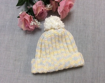 Pastels crochet baby ribbed beanie with pom pom - photo prop baby shower gift, yellow crochet baby beanie, babyy shower gift, babygift.