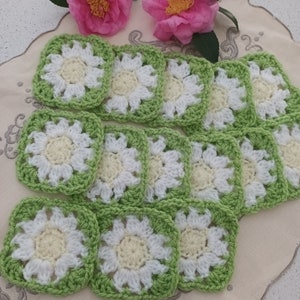 Conjunto de cuadrados de abuela de margaritas de ganchillo de 14: cuadrados de crochet de margaritas blancas, cuadrados de abuela, proyectos de bricolaje, cuadrados de flores de abuela.