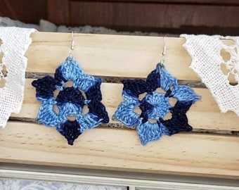 Navy and sky blue crochet star flower earrings, blue star crochet earrings, blue flower earrings, funky earrings, crochet funky earrings.