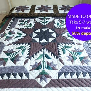 Feather star with Carolina lily quilt, CUSTOM Feather star quit, King bedspread, Queen bed cover, Amish decorations Couple housewarming gift