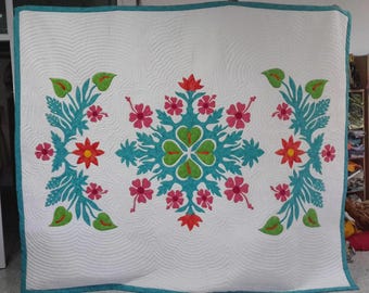 Bespoke Hawaiian hand appliqued quilt, Hibiscus & Anthurium hand stitched quilt, Handmade queen to California king, Tropical home décor